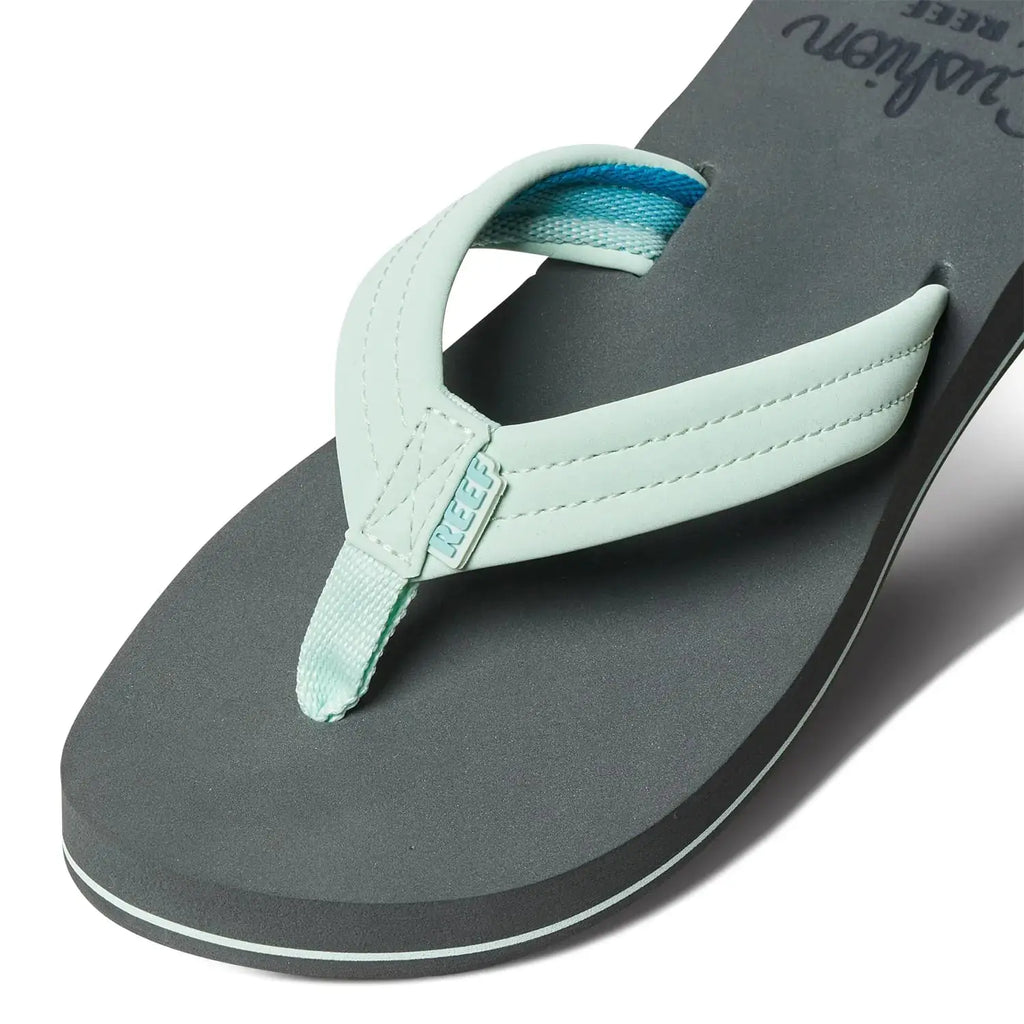 REEF Cushion Breeze Women’s Flip Flops - Ultra-Soft Comfort with Arch Support