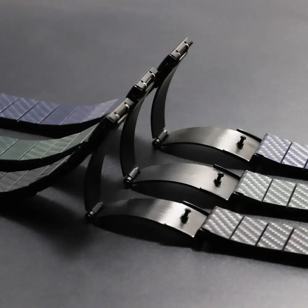 Google Pixel Carbon Fiber Strap - Sleek, Durable Design