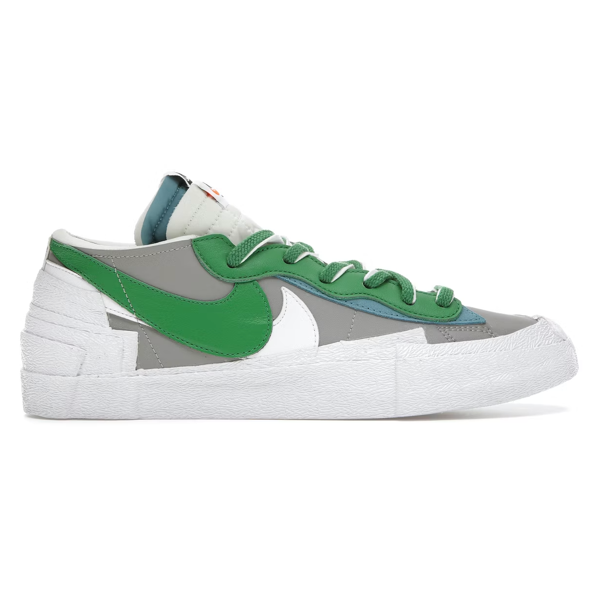 Nike Blazer Low sacai Medium Grey Classic Green