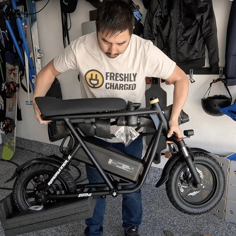 EMOVE RoadRunner SE Ultra Light-Weight Seated Electric Scooter Bike