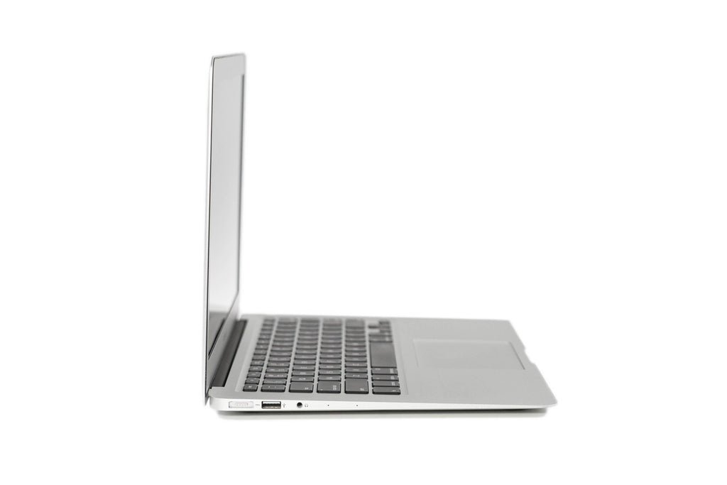 MacBook Air (2017) 13-inch – Intel Core i7 2.2GHz – 8GB RAM 256GB SSD – Silver