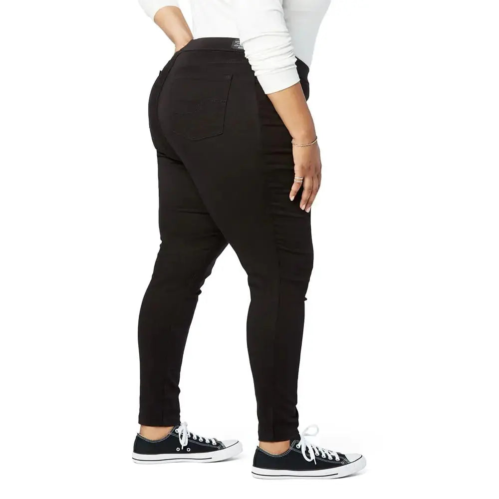 Signature by Levi Strauss & Co. Gold Women's Totally Shaping Pull-on Skinny Jeans