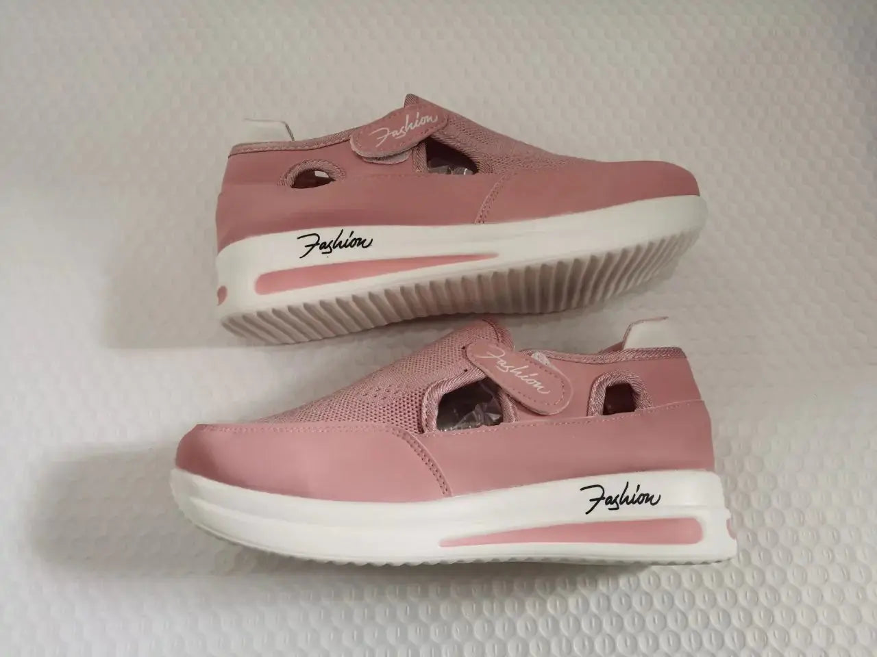 Sleek Mesh Sneakers – Stylish & Comfortable Footwear