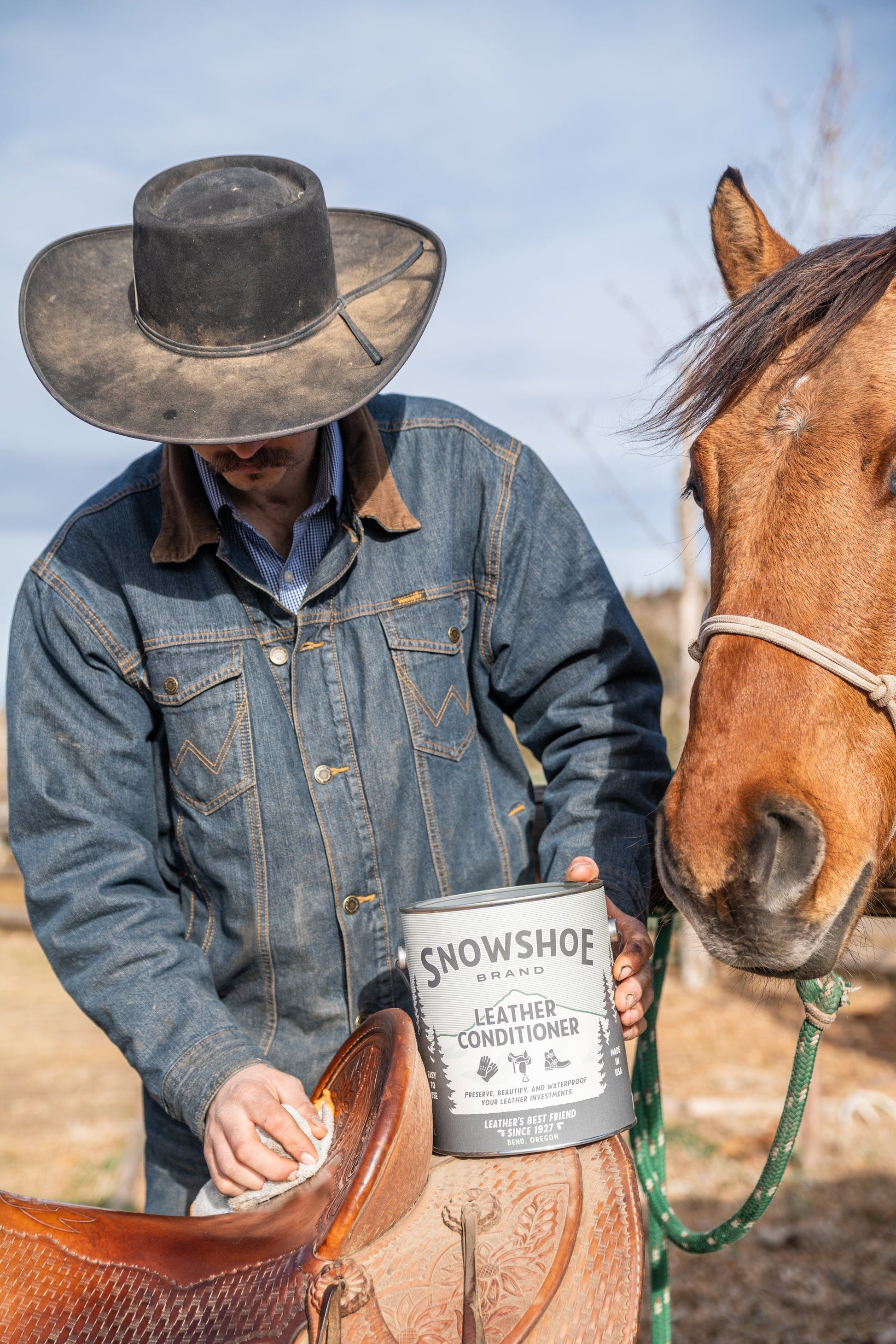 Snowshoe Leather Conditioner - Gallon