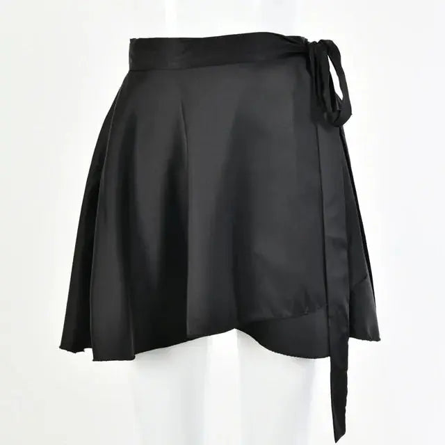 Stylish Women’s Mini Skirt – Trendy & Versatile