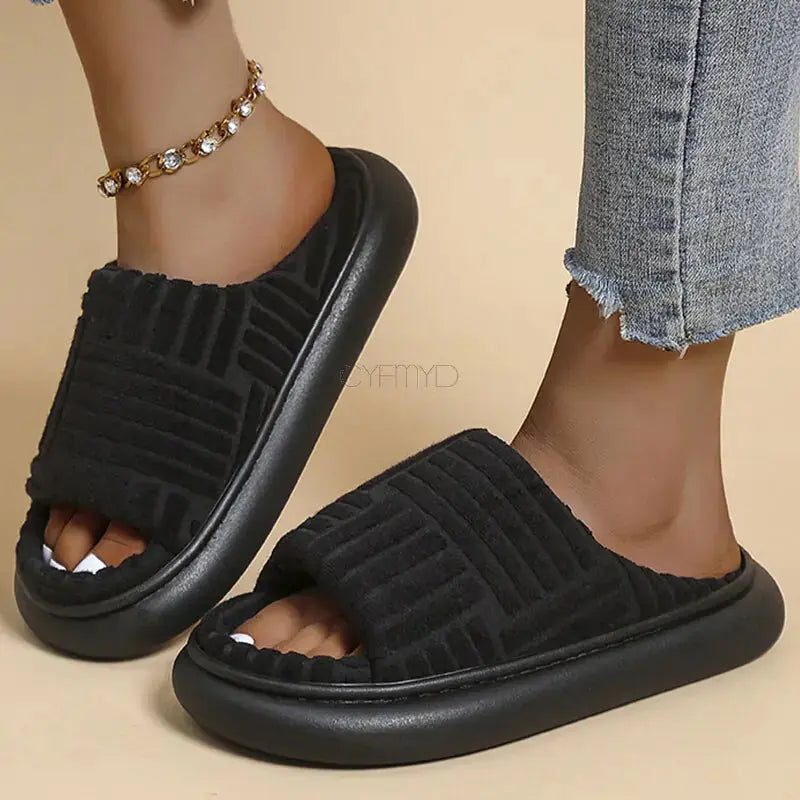 Stylish & Cozy Winter Women Slippers – Ultimate Comfort