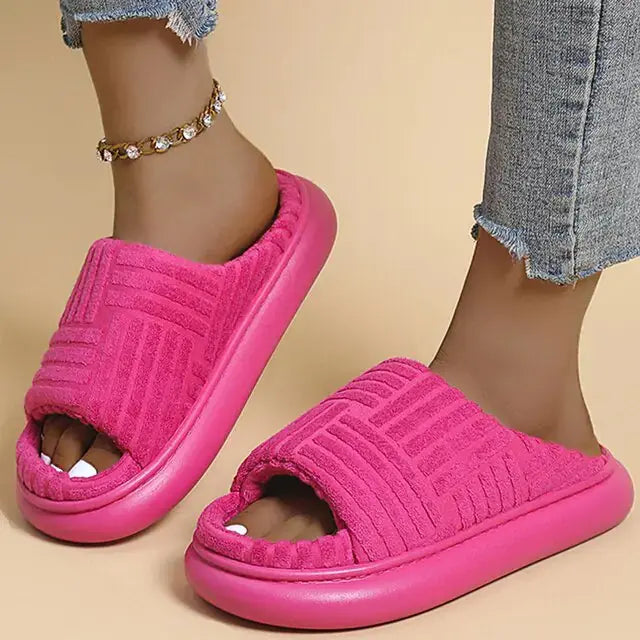 Stylish & Cozy Winter Women Slippers – Ultimate Comfort