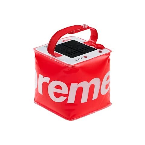 Supreme LuminAID Packlite Nova USB Red