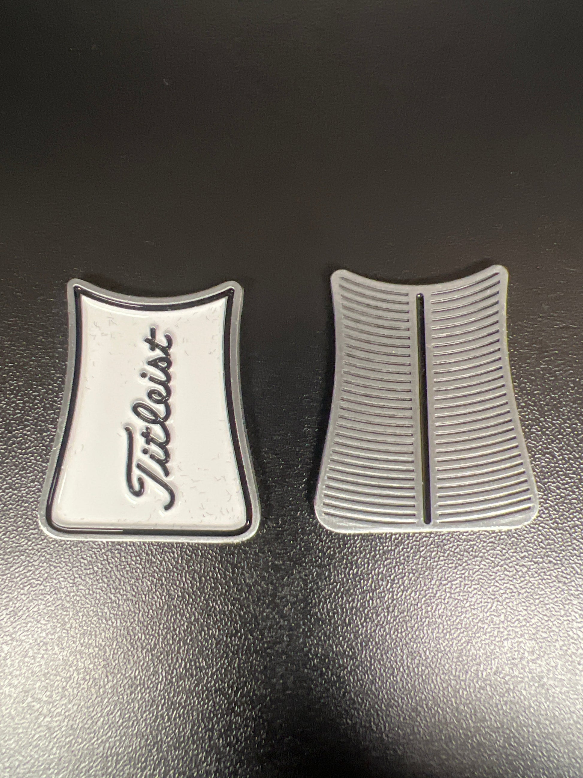 Titleist Ball Marker and Sharpie Set
