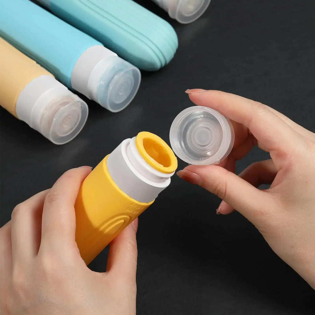 Travel Bottles for Toiletries, 5 Pack TSA Approved Travel Size Containers, Travel Accessories for Shampoo Conditioner
