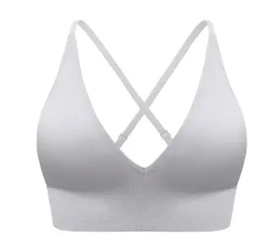 TrendFit Women's Exercise Outfit – Stylish & Functional