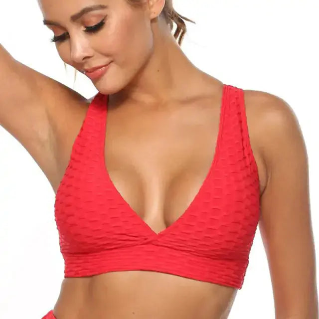 TrendFit Women's Exercise Outfit – Stylish & Functional
