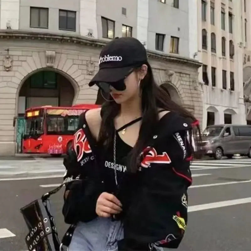 Trendy Tooling Jacket for Women – Short & Stylish