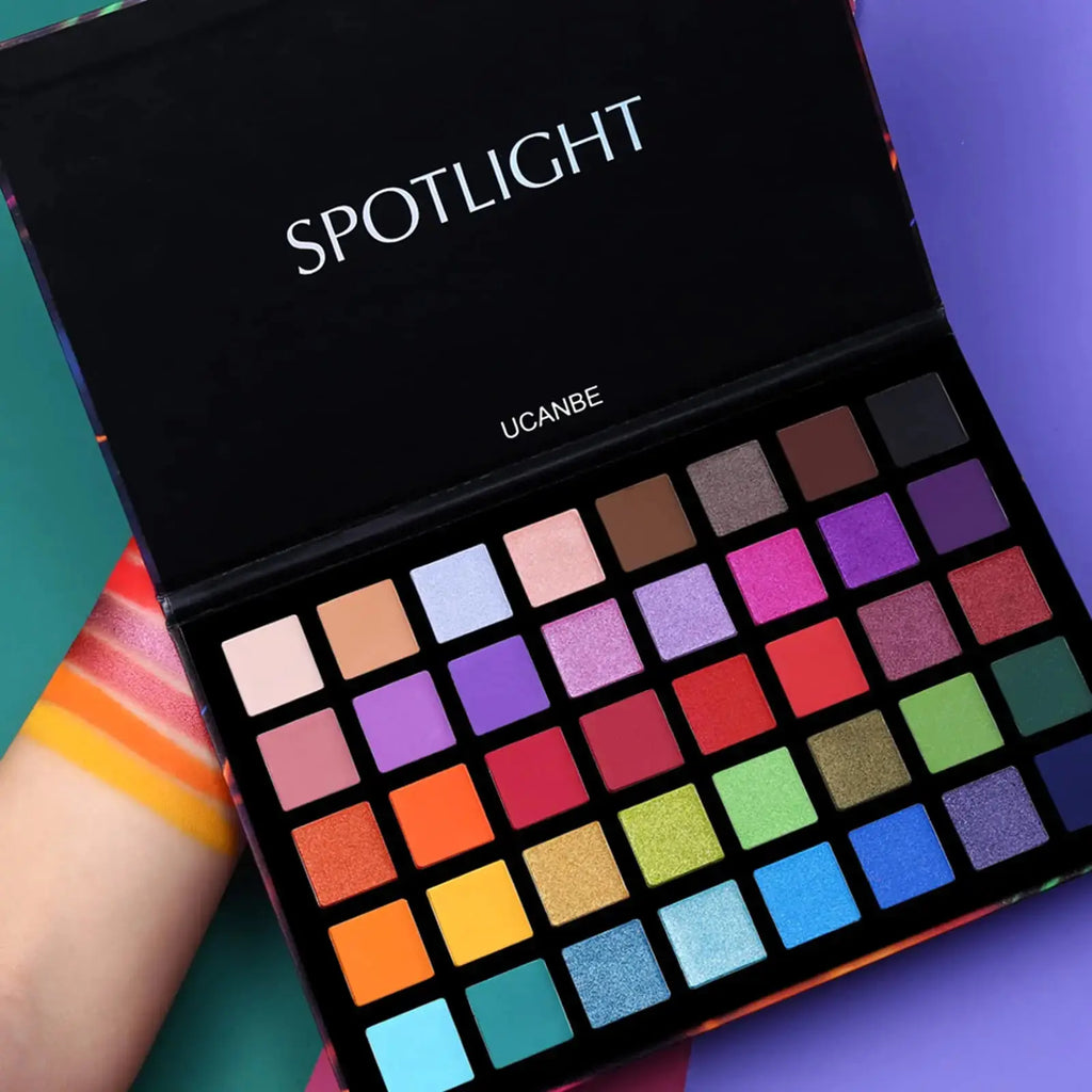 UCANBE Spotlight Eyeshadow Colorful Powder