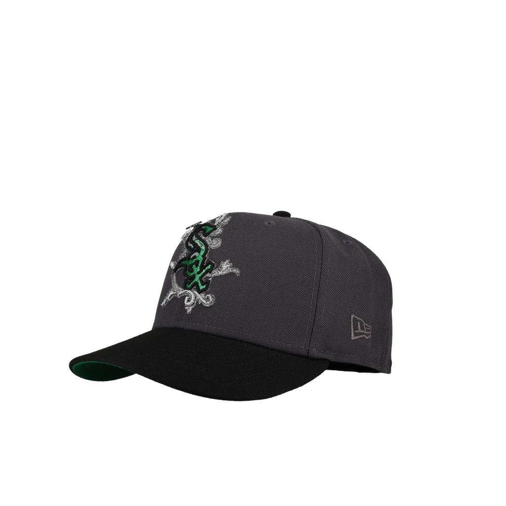 Chicago White Sox 2005 WS Laurel Wreath (Graphite/Black) Metallic 59Fifty Fitted Hat