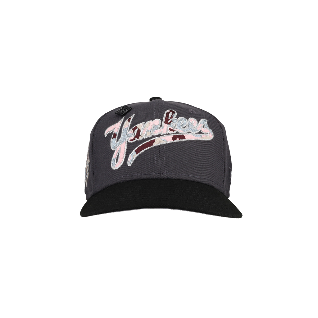 New York Yankees 1941 World Series Graphite Metallic Camo 59Fifty Fitted Hat