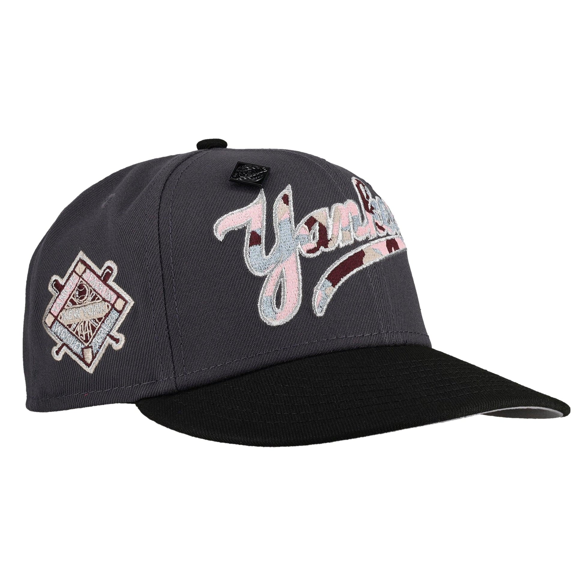 New York Yankees 1941 World Series Graphite Metallic Camo 59Fifty Fitted Hat