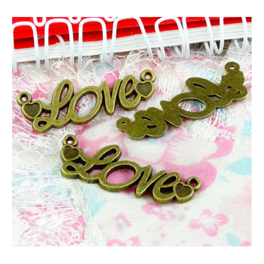 Zinc Alloy Antique Bronze Plated Pendant
