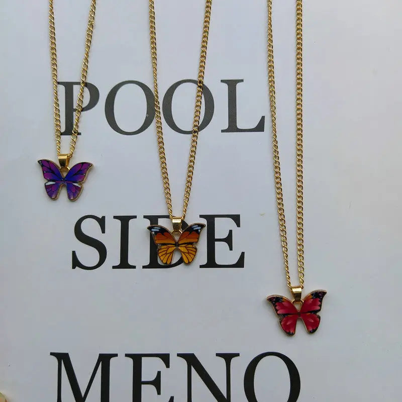 Zinc Alloy Butterfly Pendant Necklace - Golden Color