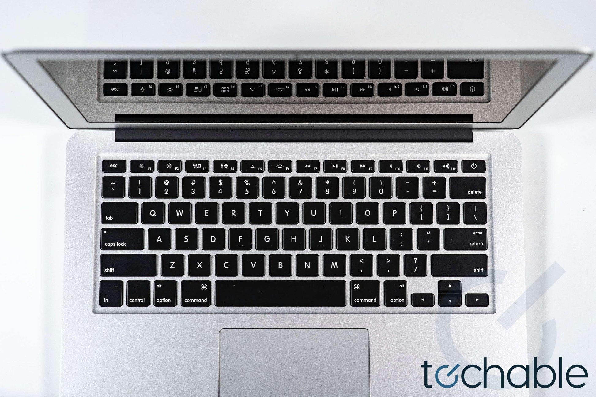 Apple MacBook Air 11-Inch (2015) Core i5 2.2GHz 4GB