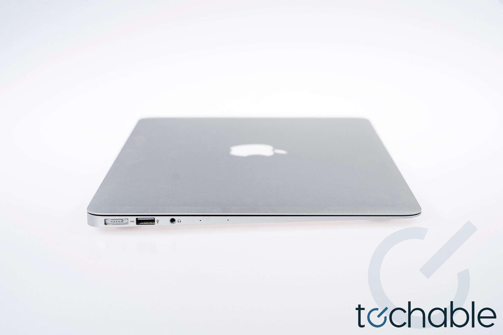 Apple MacBook Air 11-Inch (2015) Core i5 2.2GHz 4GB