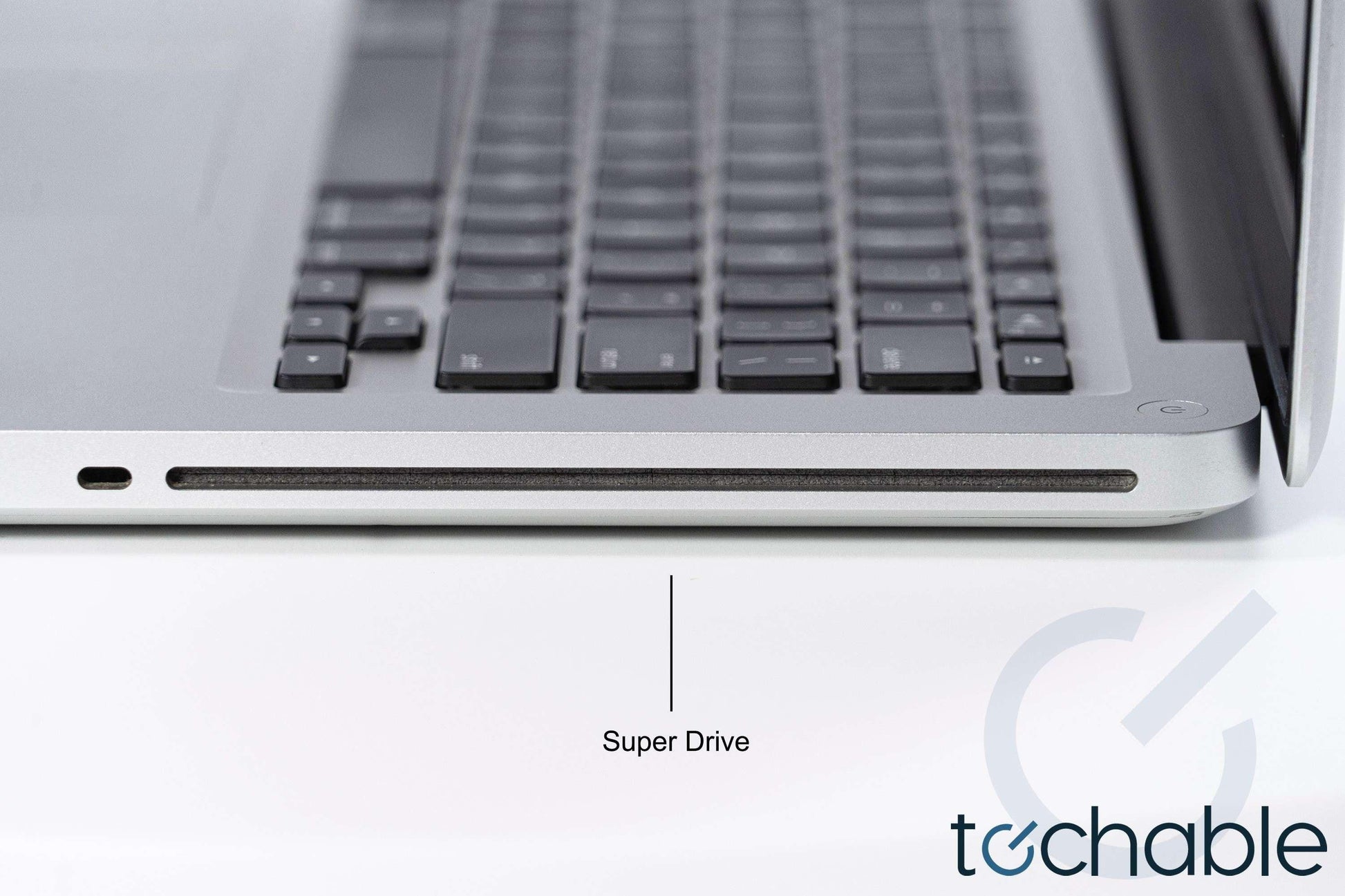 Apple Macbook Pro 13" 2.4GHz Core 2 Duo MC374LL/A