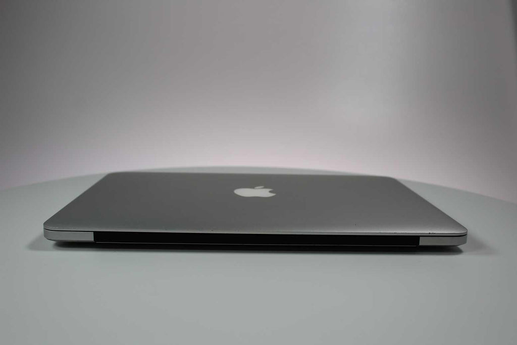 Apple MacBook Pro 13-inch 2013 2.6GHz Core i5 8GB RAM Integrated Graphics (Wear & Tear Special)