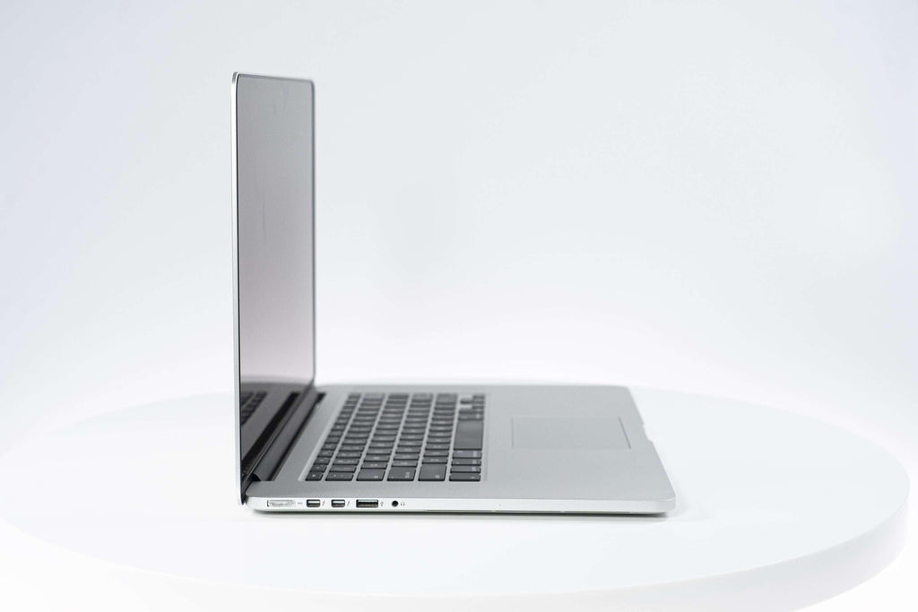 Apple MacBook Pro 15-inch 2013 2.8GHz Core i7 16GB RAM Dual GPU (Wear & Tear Special)