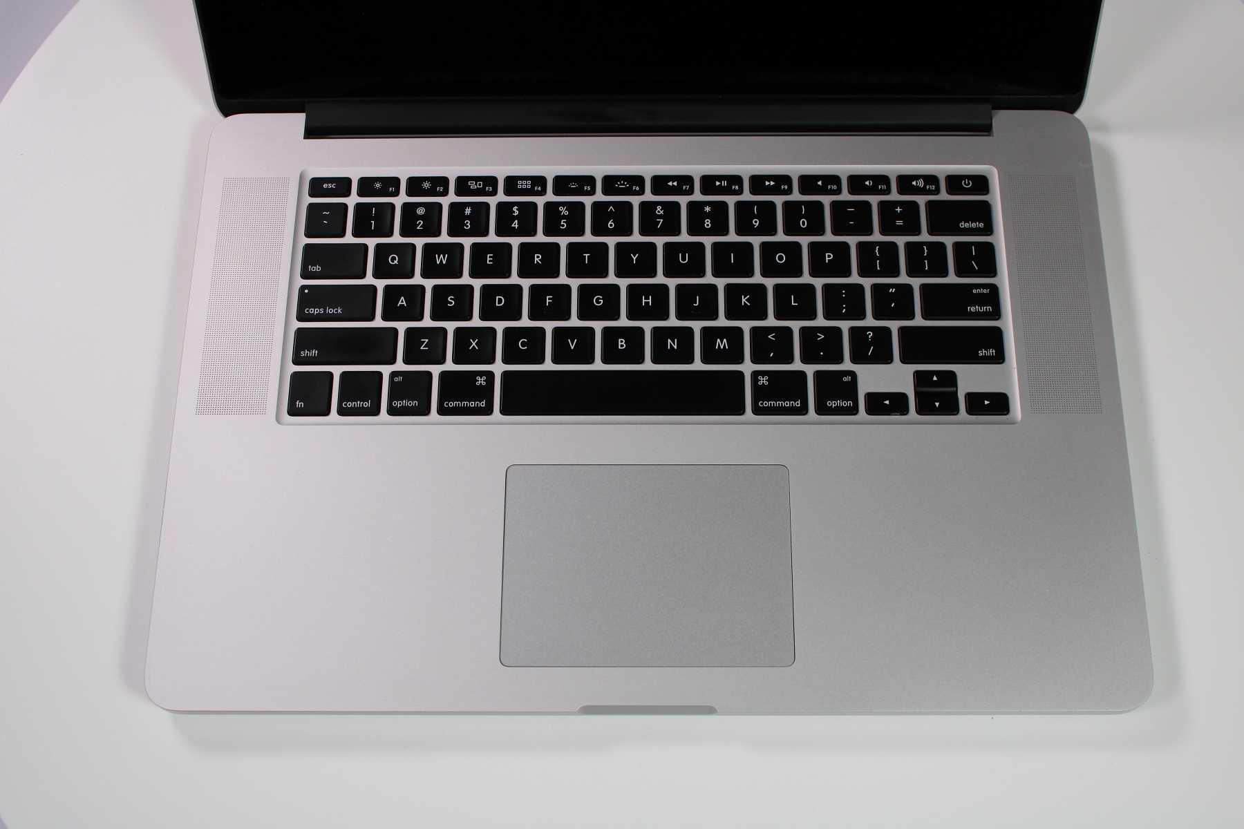 Apple MacBook Pro 15-inch 2013 2.8GHz Core i7 16GB RAM Dual GPU (Wear & Tear Special)