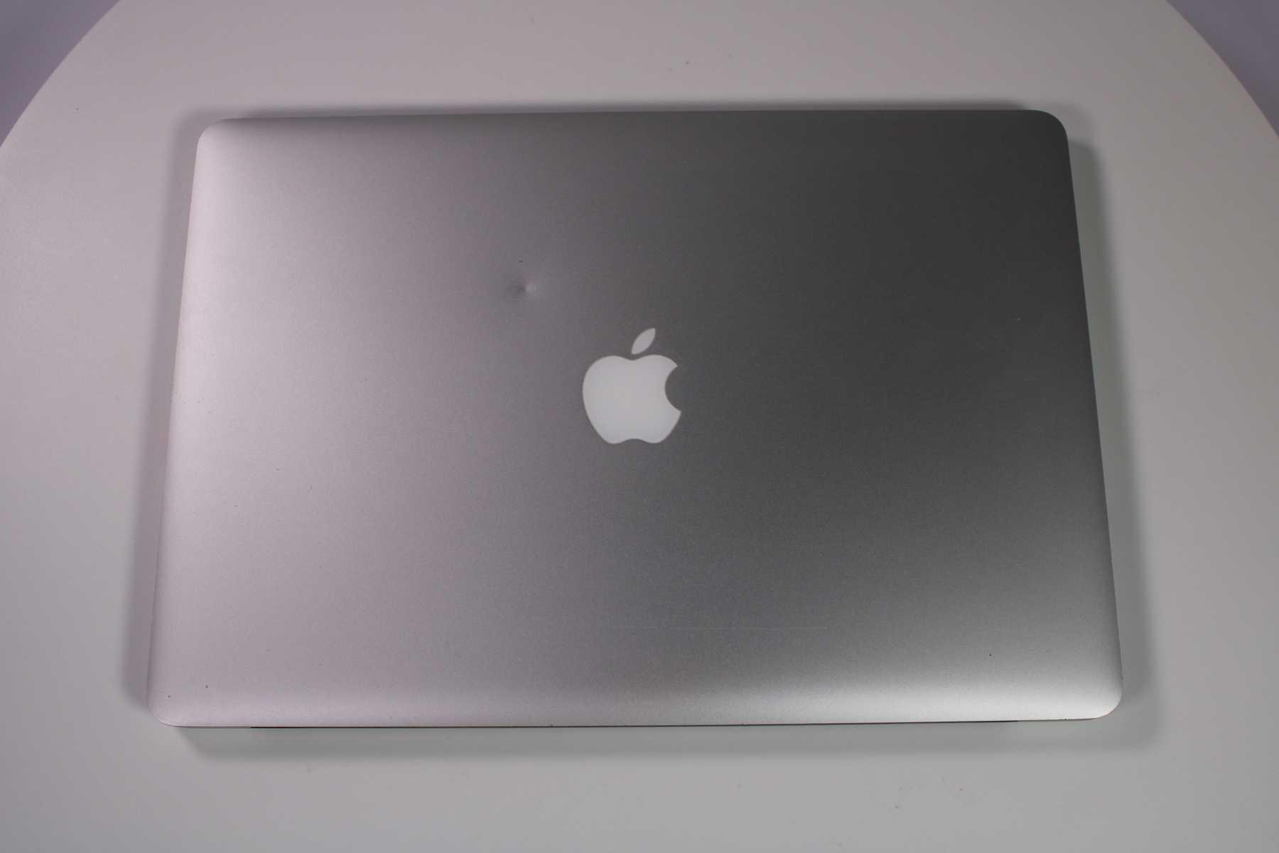 Apple MacBook Pro 15-inch 2013 2.8GHz Core i7 16GB RAM Dual GPU (Wear & Tear Special)
