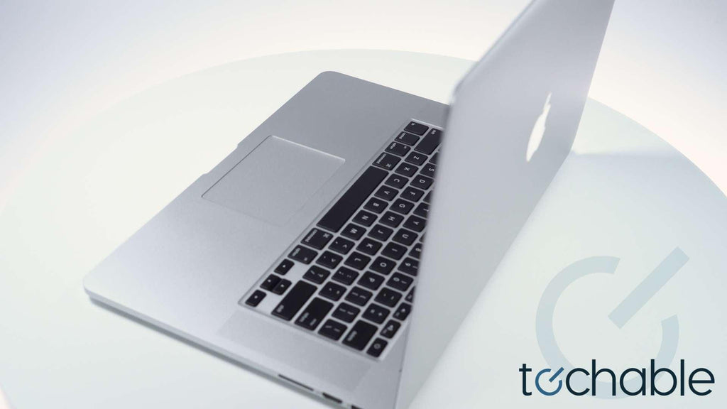 Apple MacBook Pro 15" Mid 2015 - Core i7 2.8GHz - MJLU2LL/A