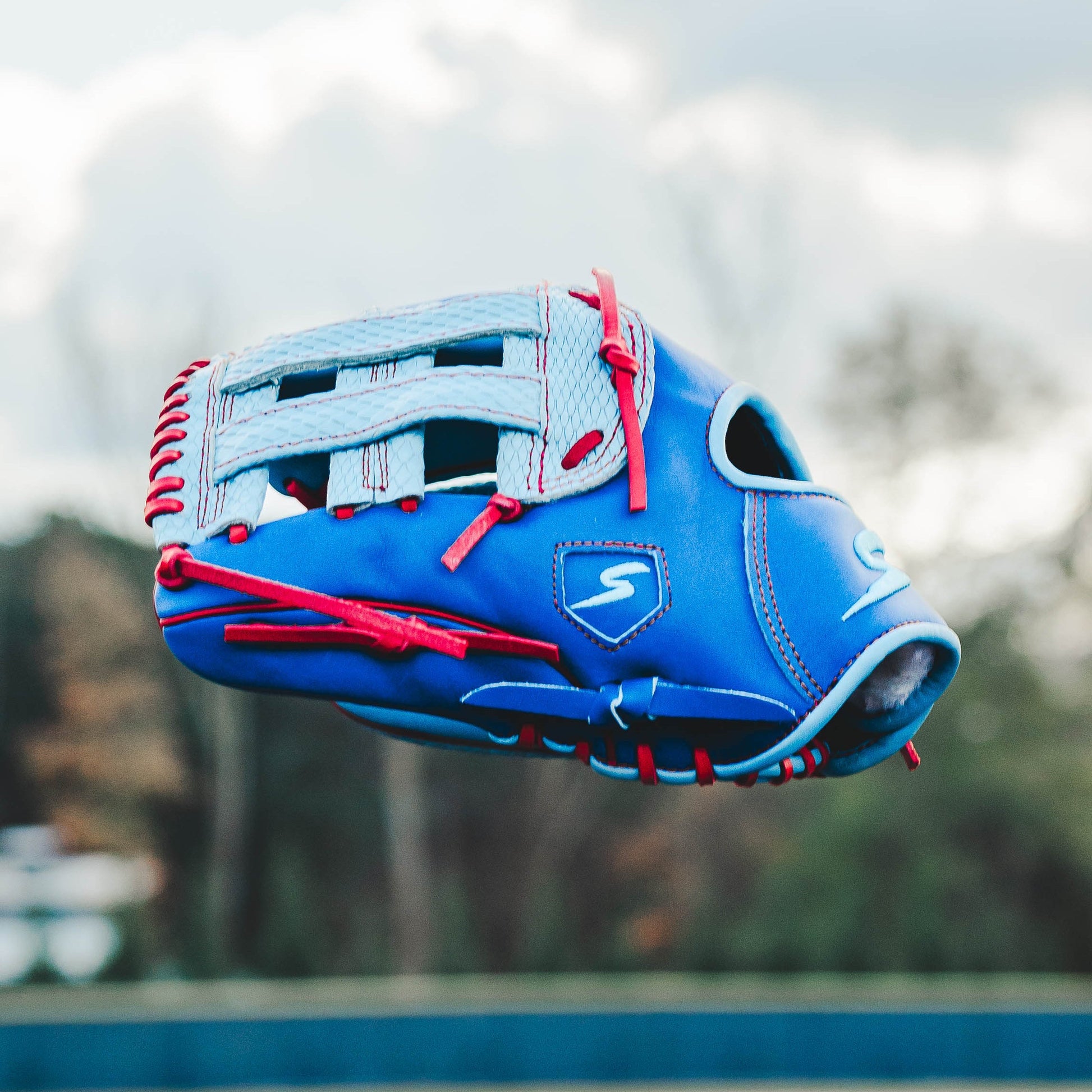 Stinger Aqua Valor 11.25" Baseball Fielding Glove