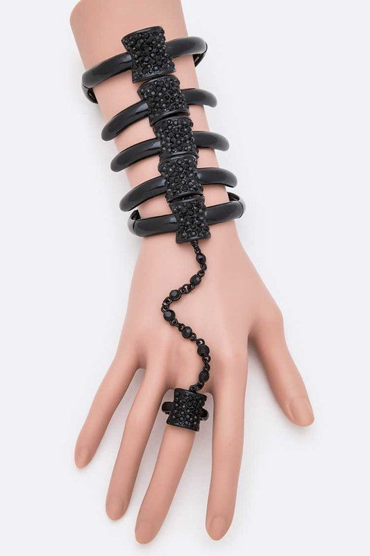 Black Crystal Spine Palm Bracelet Chain Ring Hand Cuff