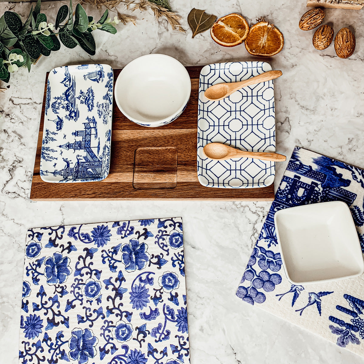 Chinoiserie Tapas Serving Set 7-Piece Porcelain Matte Blue White Acacia Tray