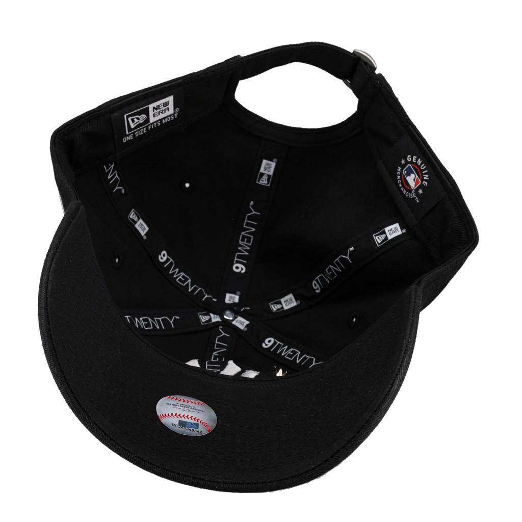 New York Yankees New Era 9Twenty Adjustable Hat (Black)