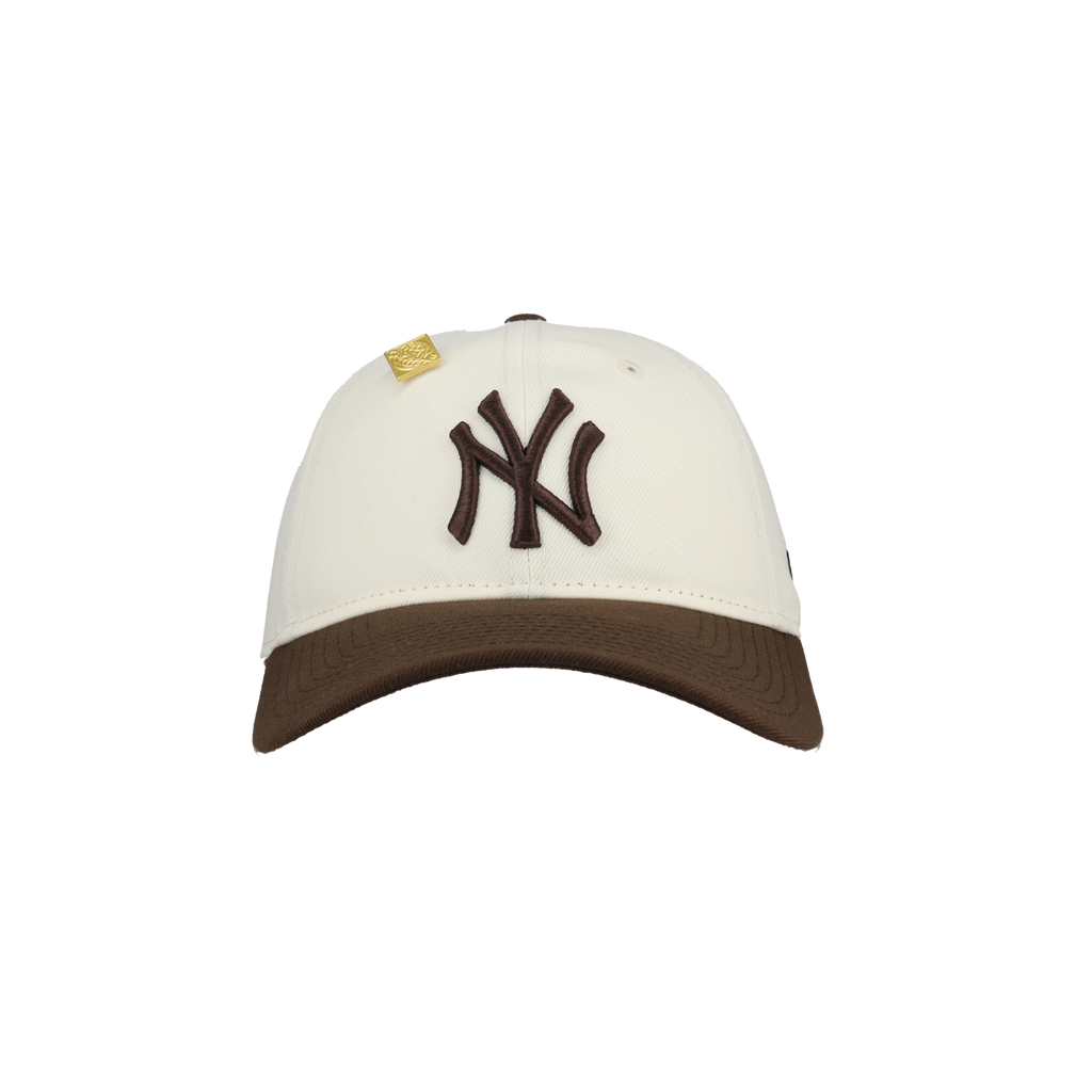 New York Yankees New Era 9Twenty Adjustable Hat (Chrome/Walnut)