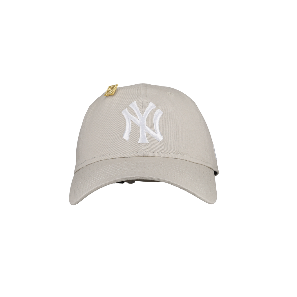 New York Yankees New Era 9Twenty Adjustable Hat (Stone)