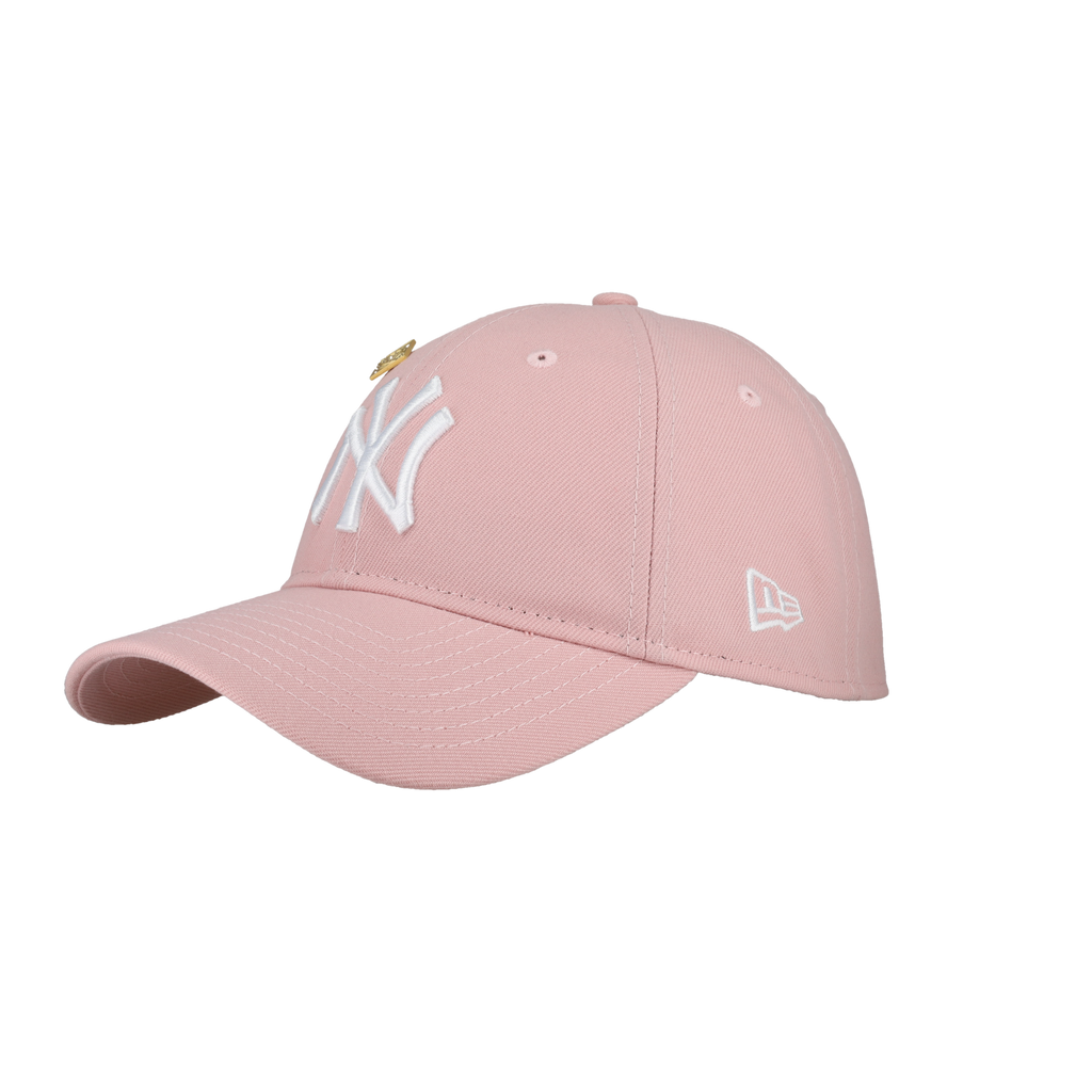 New York Yankees New Era 9Twenty Adjustable Hat (Pink Rogue)