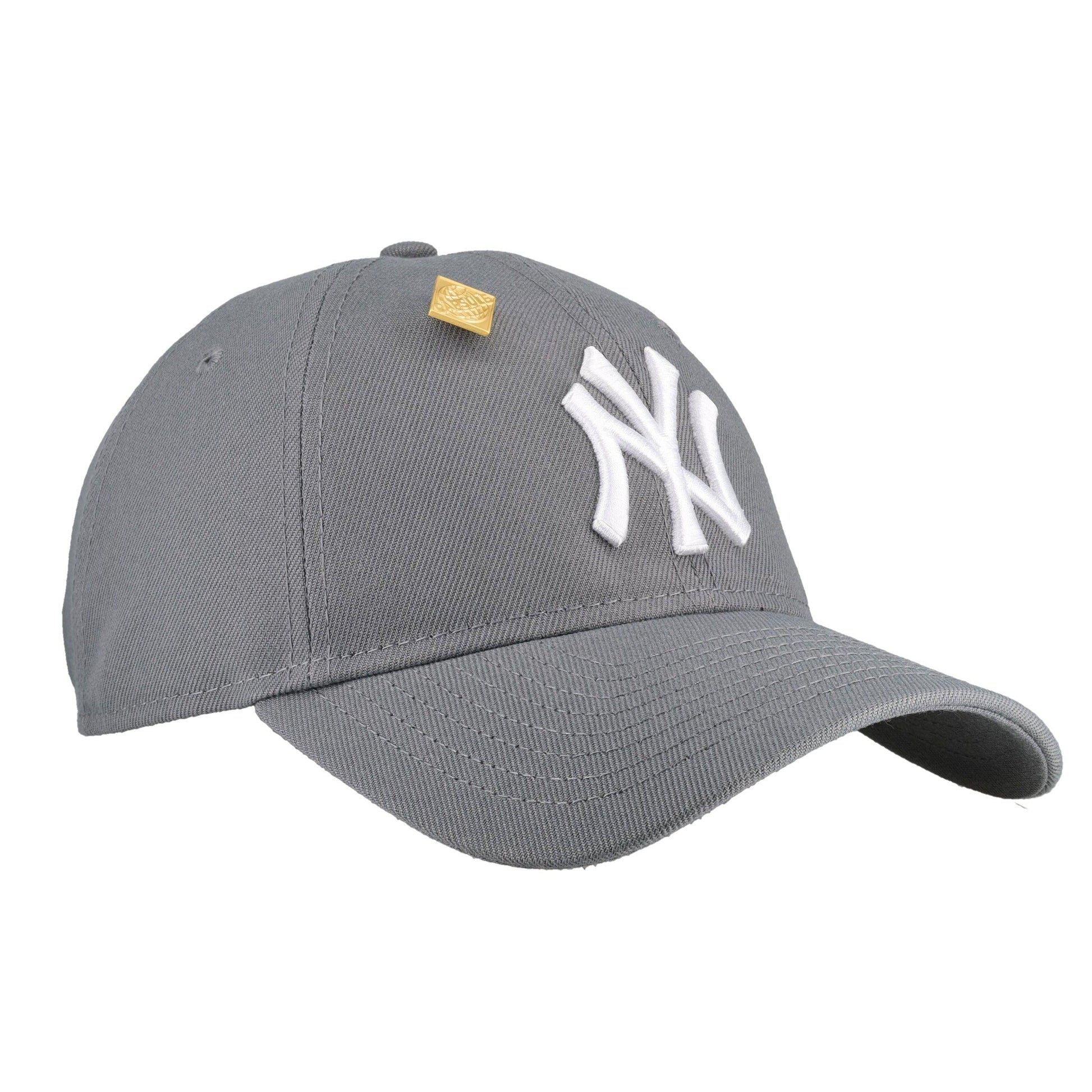 New York Yankees New Era 9Twenty Adjustable Hat (Storm Grey)