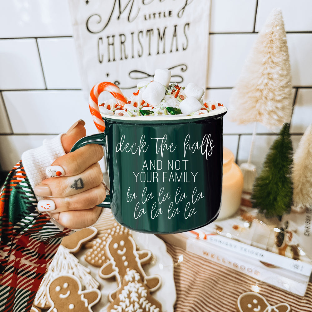 Deck The Halls Ceramic Campfire Mug 14.5oz Holiday Coffee Cup Red Or Green Limited Collection