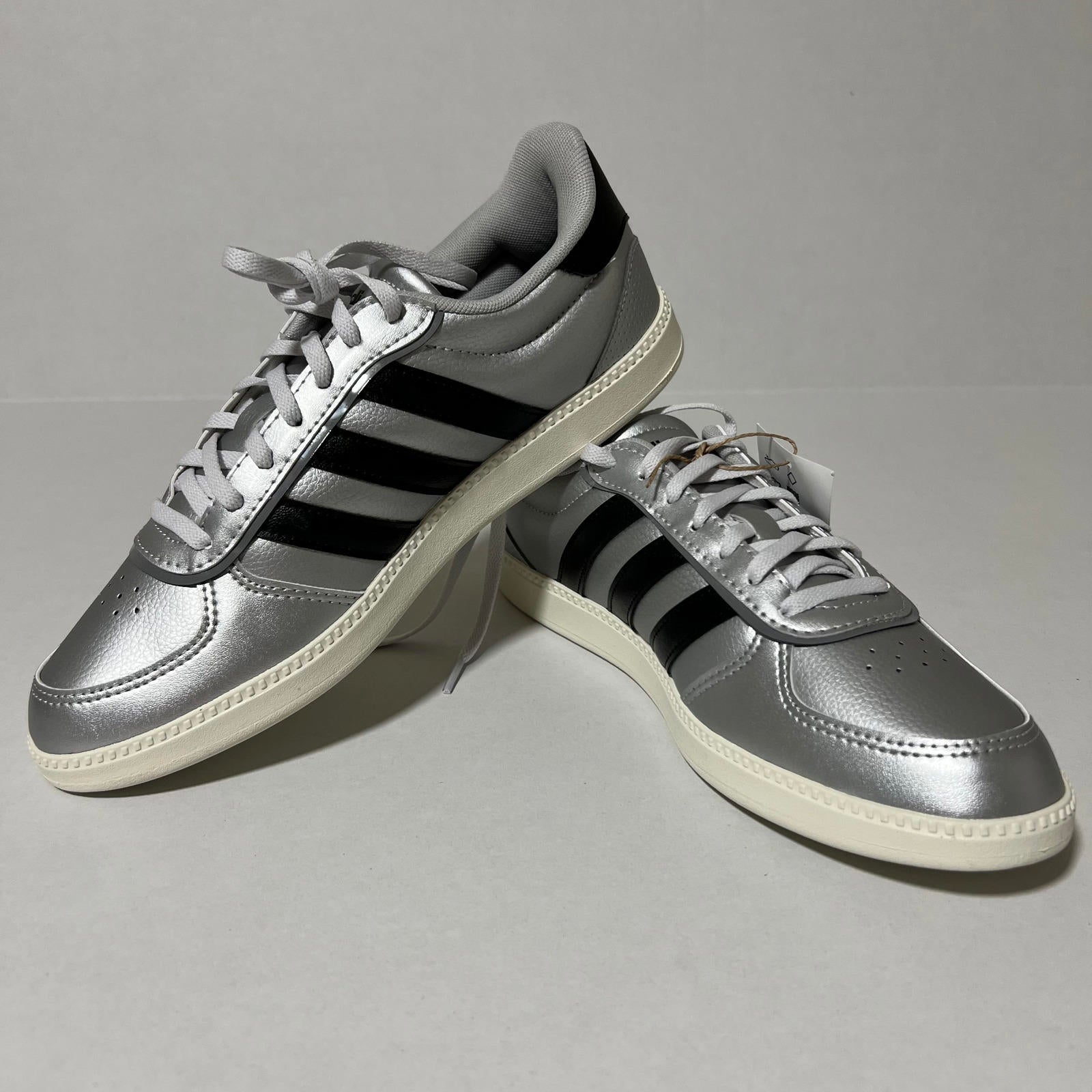 adidas Breaknet Sleek Women's Sport Shoes - Silver, Size 8.5