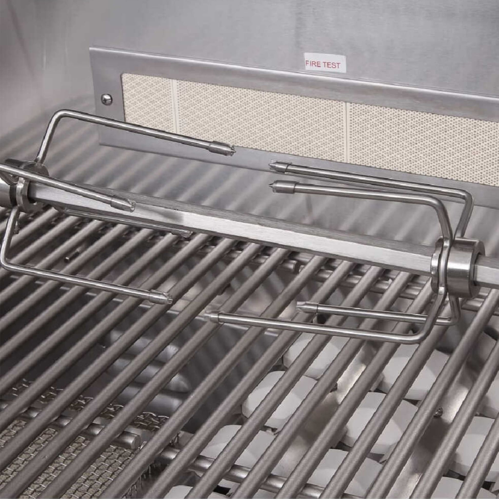 Edgestar 89K BTU 36-Inch Wide Natural Gas Built In Grill With Insulated Jacket And Double Access Doors [GRL360IBKITNG] (SAK31258)