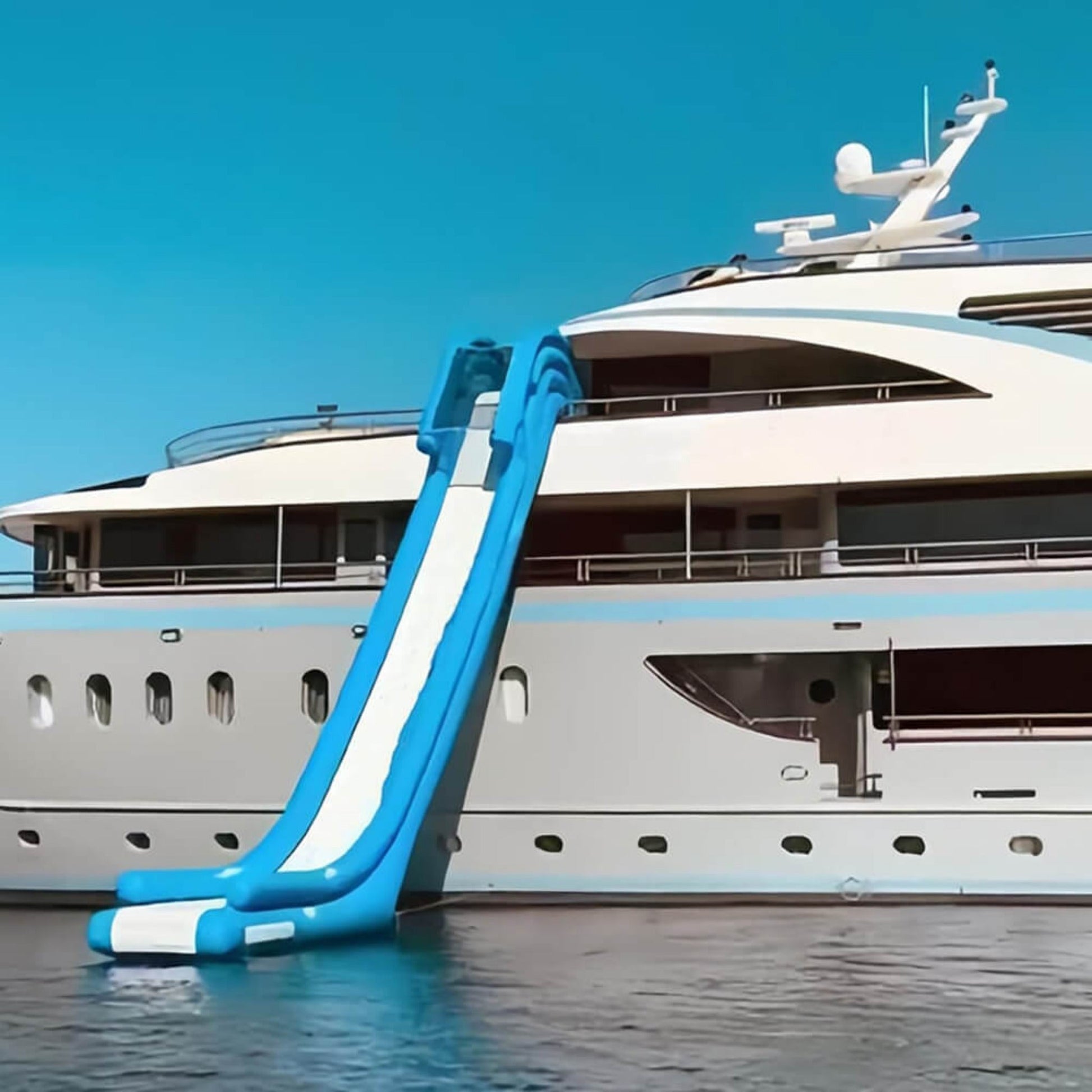 Extra-Large Inflatable Private Dock Swimming Pool Yacht Water Slide With Safety Net And Electric Air Pump (SAK14286)