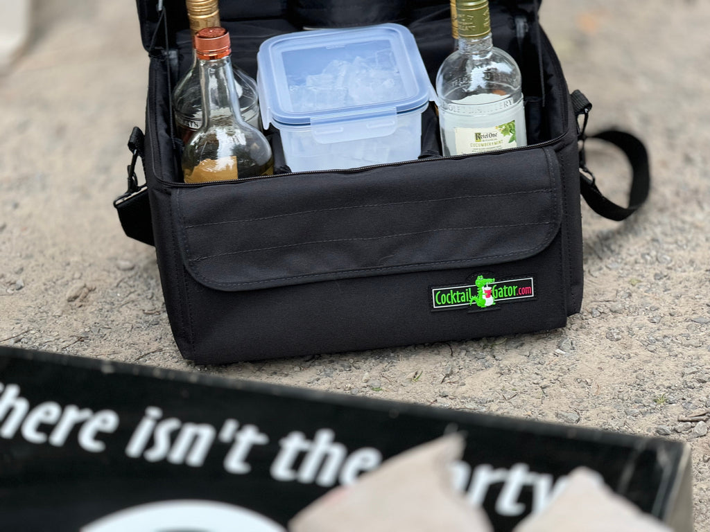 Portable Cocktail Bar - Walk About Gator - Black