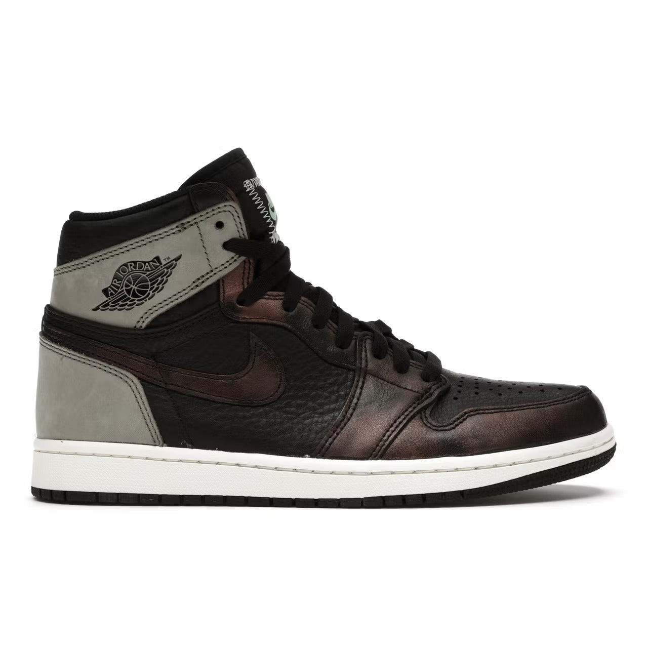 Air Jordan Retro 1 High OG "Patina"