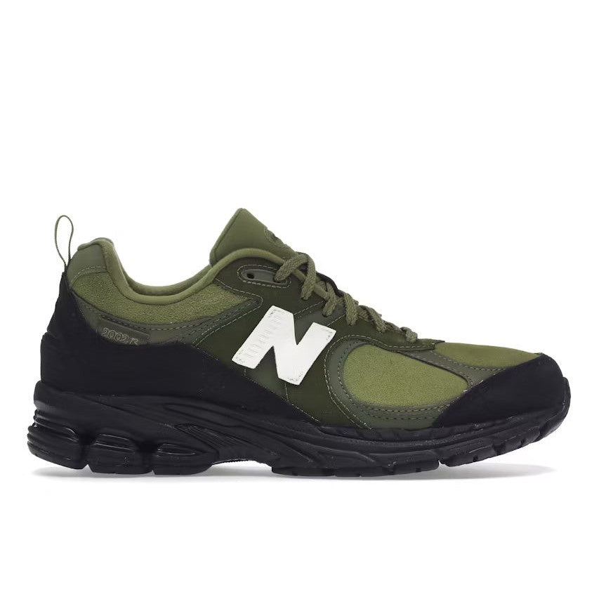 New Balance 2002R The Basement Moss Green