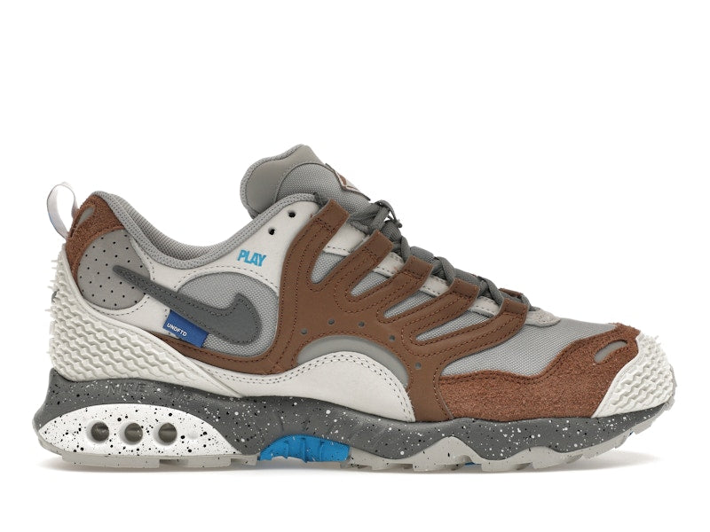 Nike Air Terra Humara Undefeated Archaeo Brown