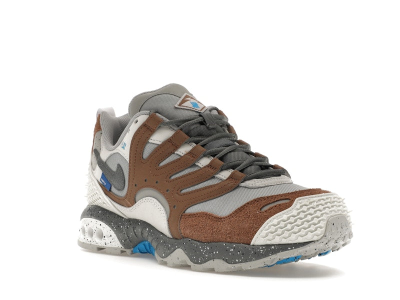 Nike Air Terra Humara Undefeated Archaeo Brown