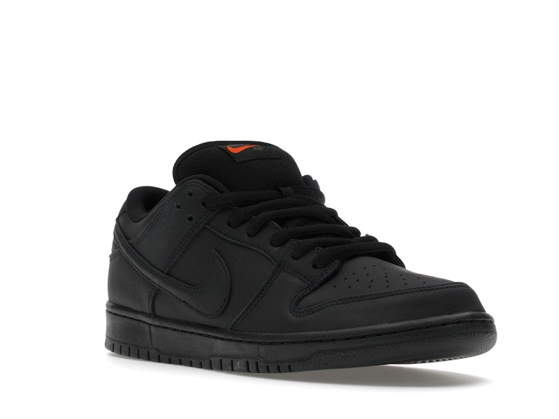 Nike SB Dunk Low Pro Triple Black