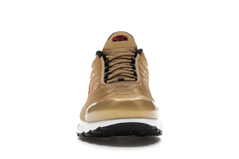 Nike Air Max Plus Metallic Gold